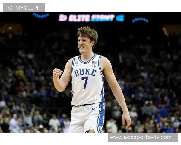 克尼佩尔全场最高29分展现出色状态球队未来值得期待