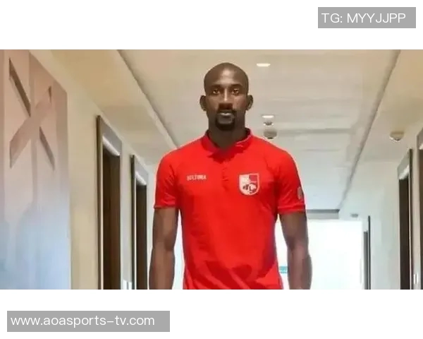 喀麦隆后卫亚姆卡姆即将加盟武汉三镇曾入选国家队展现实力