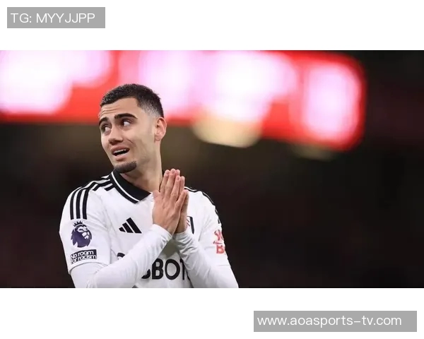 罗纳尔多经纪公司成功签约帕尔梅拉斯中场安德烈斯佩雷拉